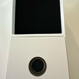 Oura Smart Ring with Gold Accent